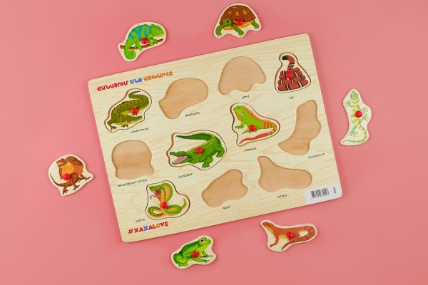 Xaxalove Learning the World - Reptiles, Cognitive Board Game - Develop Skills and Spark Creativity in Armenian