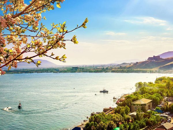 Group Tour — Mountain Resorts of Dilijan, Tsakhkadzor and Lake Sevan in One Day