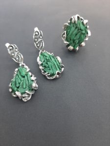 silver jewelry with natural malachite