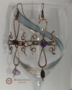 Beautiful Earrings with natural Amethyst and Garnet