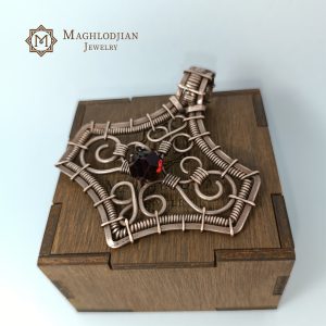 Handmade pendant from “Maghlodjian Jewelry”