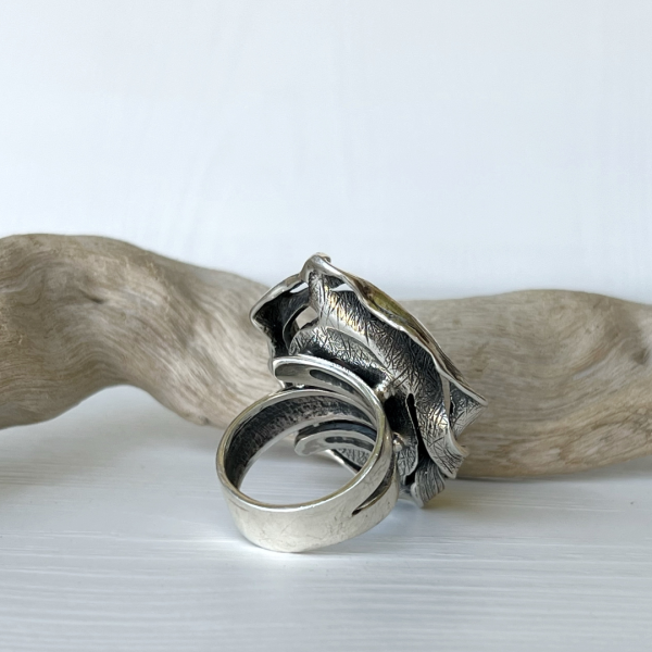 Amazing designed silver ring with natural rodonite | handmade jewelry by Shahinian