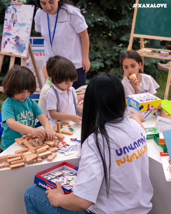 Xaxalove Jenga - Classic Tower-Building Game - Develop Dexterity and Fine Motor Skills in Armenian