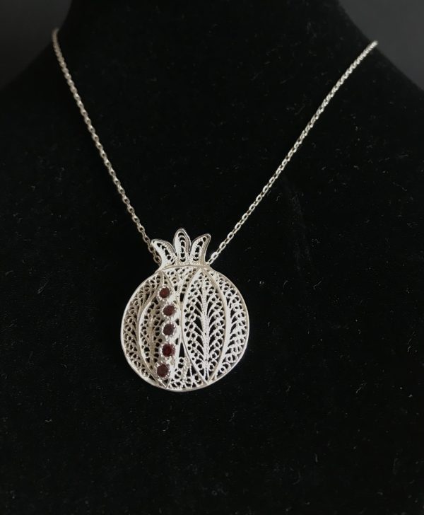 “Pomegranate” Silver Necklace