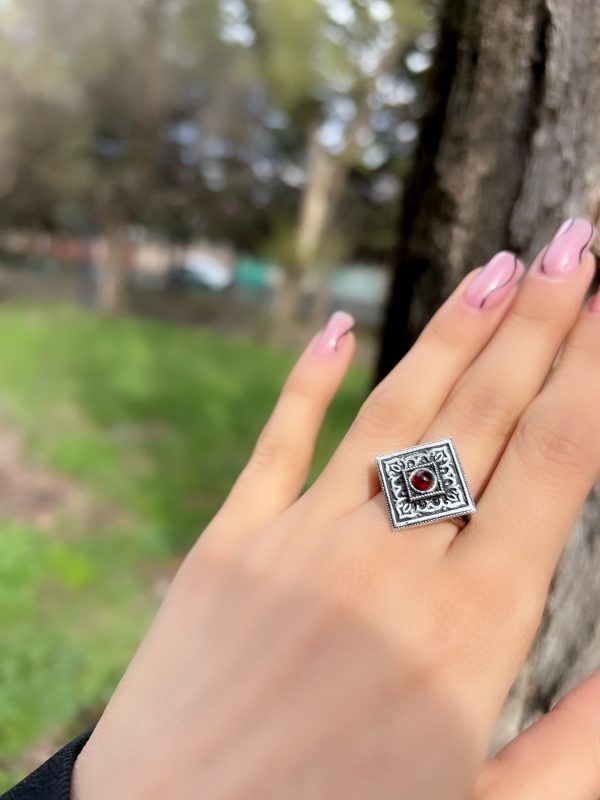 Sterling Silver Garnet Ring