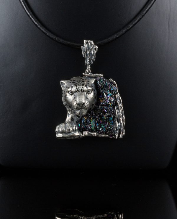 Snow Leopard Pendant Sterling Silver 925 with Druzy Rainbow Carborundum