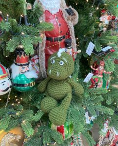 Crochet toy : Green dragon symbol of the New Year 2024