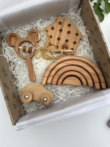 Baby gift box by Tshnik