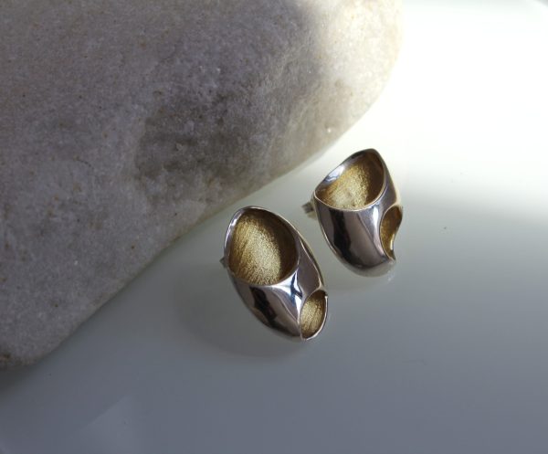 puff earrings oval god plated made in love