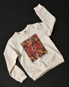 Kid’s sweatshirt with silk print “CARPET “