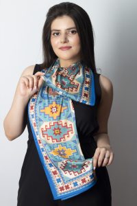 “AA032” Armenian silk scarf – SL012