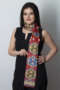 ”AA042” Armenian silk scarf – SL016