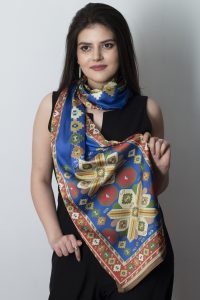 ”AA052” Armenian silk scarf – SL018