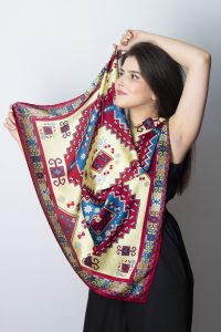 ”AA062” Armenian silk scarf – SS023