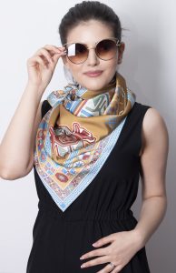 ”AA072” Armenian silk scarf – SS025