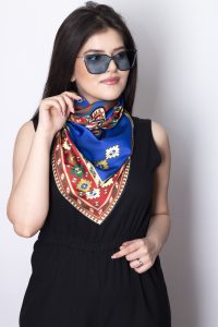 ”AA109” Armenian silk scarf – SS039