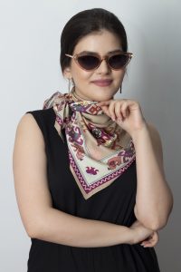 ”AA134” Armenian silk scarf – SS052