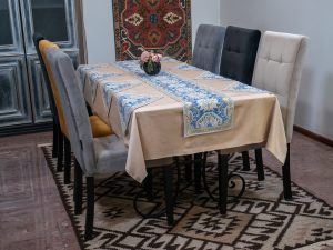 “AC004” Armenian ornamental tablecloth – TR004