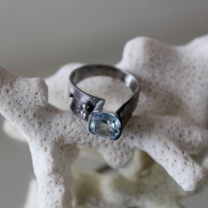 Black Rhodium Plated Silver Ring “Eisberg”