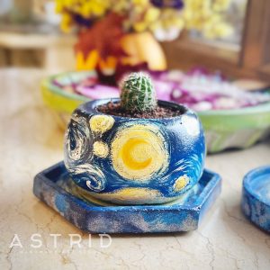 Succulent/cactus pot with tray “Starry night”