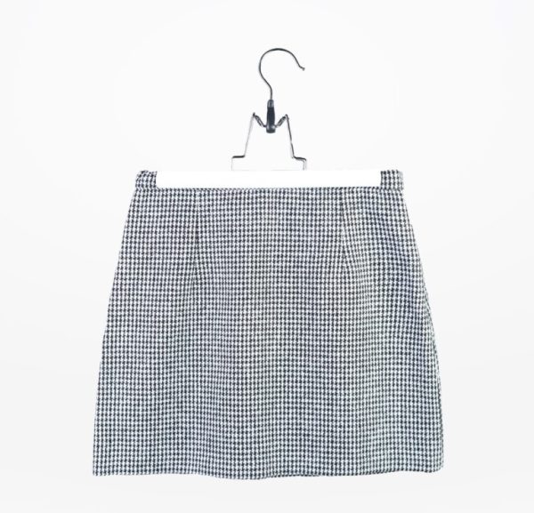 Houndstooth skirt