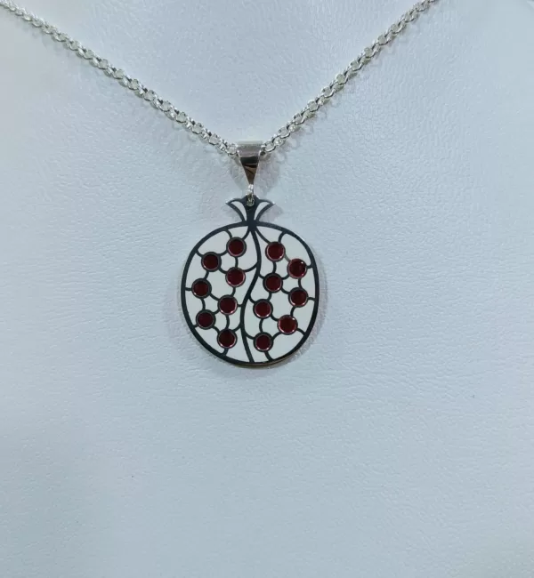 Silver Pendant "Nur"