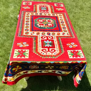 table cloth on a table outdoors