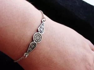 Wheel of Eternity Bracelet, Sterling Silver 925, Thin chain