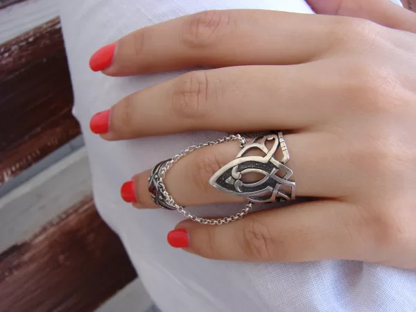 Double Rings Ethnic Style, Chains Linked, Silver Adjustable Multi-Finger Rings