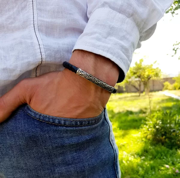 Men's Leather Bracelet with Silver Bar