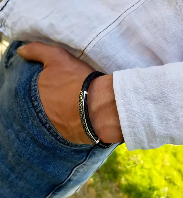 Men's Leather Bracelet with Silver Bar