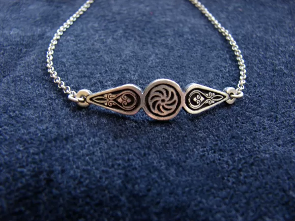 Sterling Silver Thin Chain Wheel of Eternity Bracelet