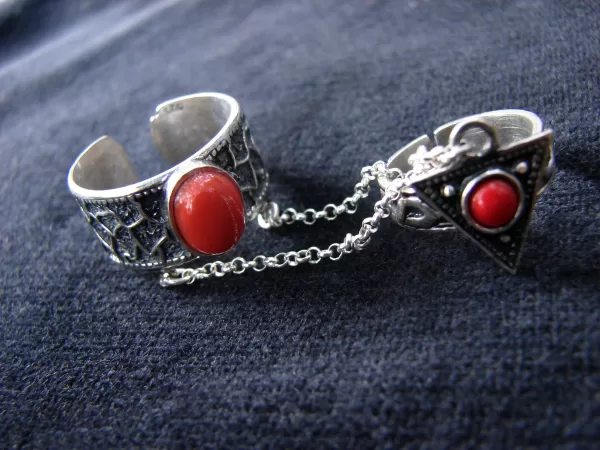 Coral Stones Silver Double Ring, Chain Linked, Multi-Finger Rings