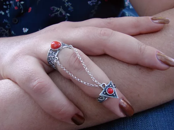 Coral Stones Silver Double Ring, Chain Linked, Multi-Finger Rings