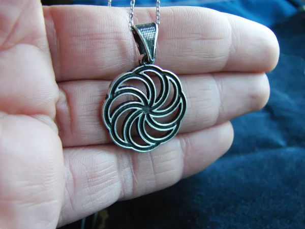 Sterling Silver Wheel of Eternity Necklace