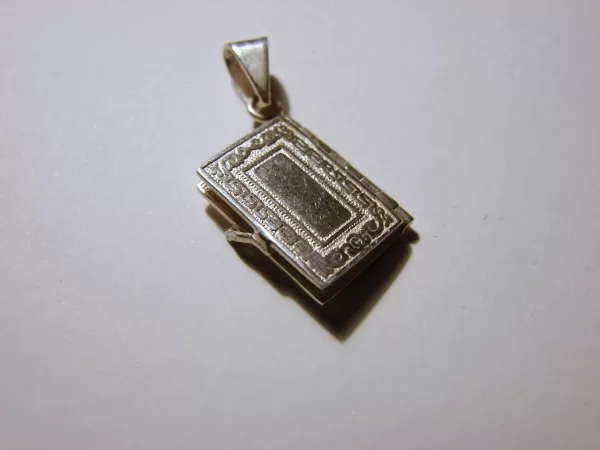 Lord's Prayer Our Father in English, Silver Miniature Prayer Book Pendant